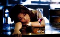 喝酒喝醉了惡心怎么辦？醉酒后吃什么食物最解酒