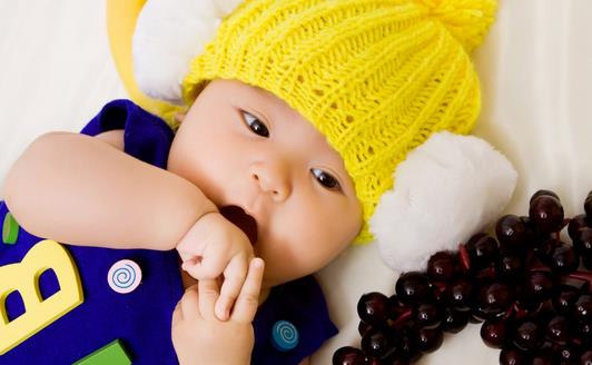 寶寶胎記應(yīng)該怎么清除?