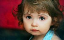 女寶寶會(huì)來(lái)“月經(jīng)”？如何護(hù)理女寶寶？