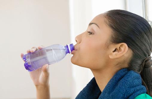 上呼吸道感染癥狀有哪些？