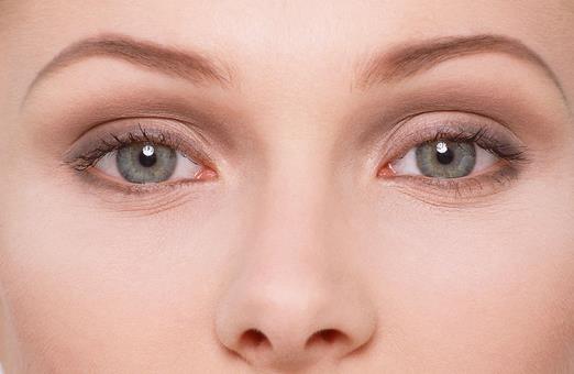 引起玻璃體混濁癥狀的原因有哪些?