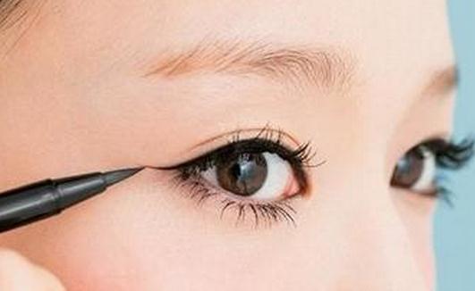 粗眼線和細眼線怎么畫才好看?