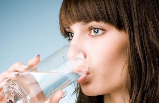 細(xì)菌性前列腺炎是由什么引起？