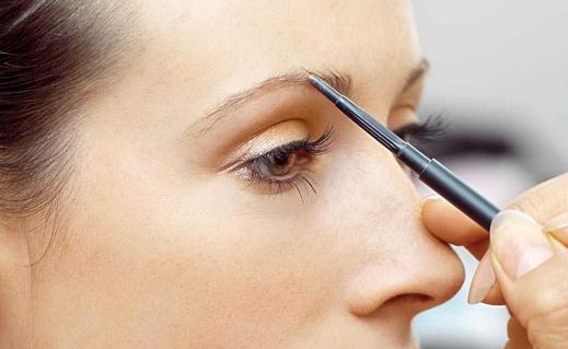 15個畫眼線的小秘密:眼線怎么更持久?
