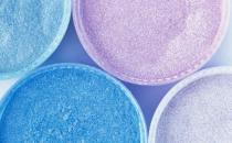 聚會畫金屬藍煙熏妝更閃亮哦！