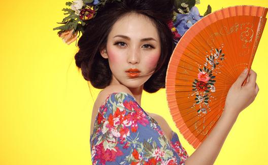 怎么上妝才能遮住毛孔？