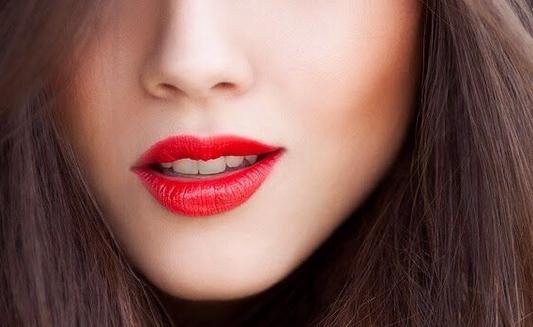 DIY潤唇膏的材料有哪些?如何自制唇膏?