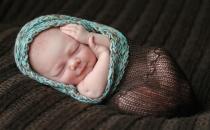 羊水過少怎么辦？羊水對胎兒的影響