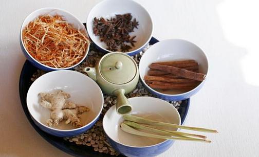 廚房佐料不一樣的用法:香油潤腸燥驅蛔蟲