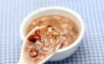 女性養顏補血應該吃什么食物？