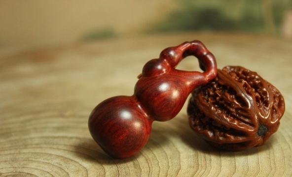 寸檀寸金,紫檀的民間技藝