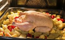 盤點(diǎn)適合女性滋陰的食物和中藥