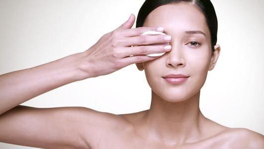 卸妝油使用注意事項 避免卸妝油后遺癥