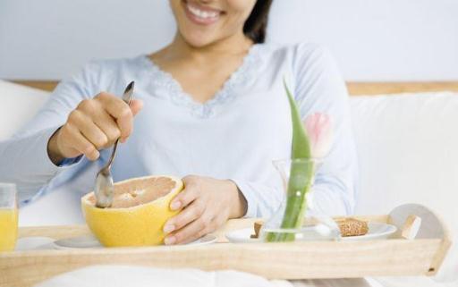 想生出健康寶寶？不要吃生魚壽司