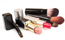 化妝品的保鮮期是多久？怎么辨別化妝品是否變質？