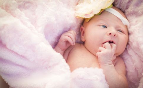 給寶寶用濕紙巾注意事項(xiàng)