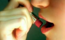 男人最喜歡哪種女人？腰和臀部是重點