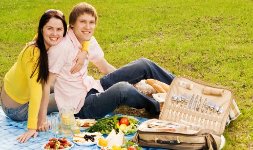 老公和女老板走得太近應該怎么辦？