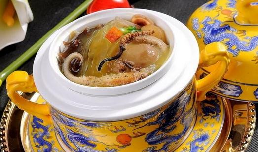 佛跳墻菜名的由來 為什么叫佛跳墻？