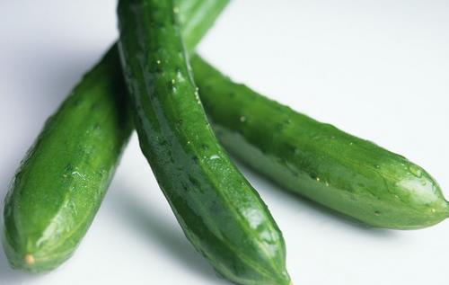 哪些食物讓女性遠離浮腫