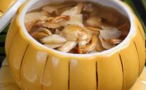 緩解老人腰痛的兩款補肝養腎方