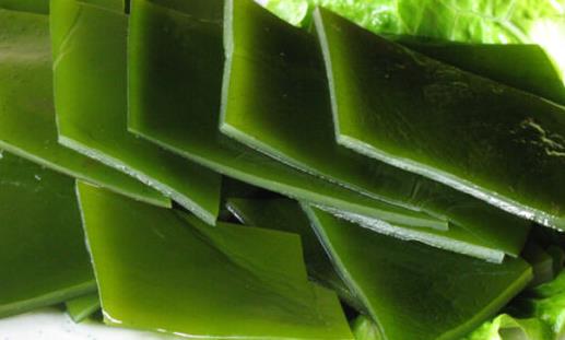 冬季嘴唇干裂吃什么好?防嘴唇干裂的食物推薦