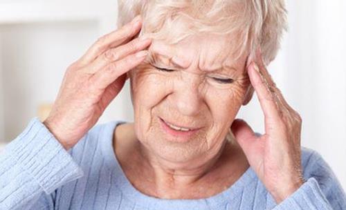 老年人頭暈是怎么回事?恐疾病在作怪