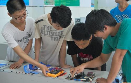 學生想變聰明，請多多動手