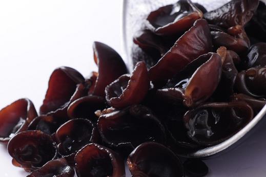 補(bǔ)血八強(qiáng) 女性貧血吃什么食物好