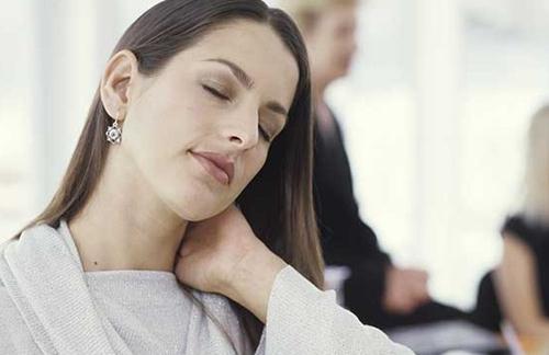 電腦族當改正八種傷身習慣