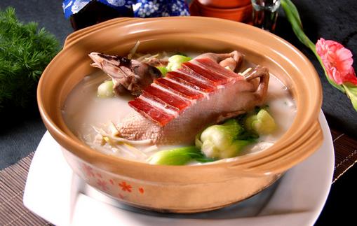 煲湯多久合適?煲出美味湯的八個竅門