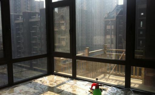 單向透視玻璃的原理-單向透視玻璃是什么?