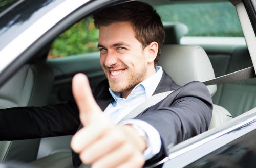 教開(kāi)車(chē)一族如何做頸部保健