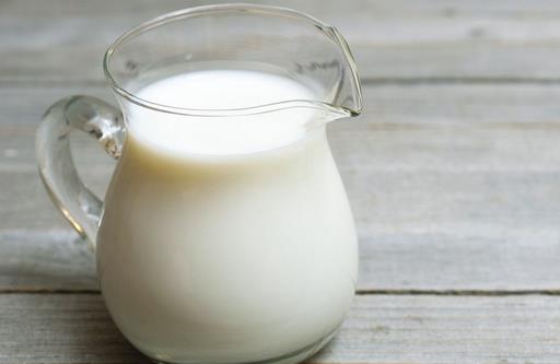 老人易骨質(zhì)疏松 健骨食物吃起來