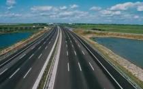 高速“路盲”謹(jǐn)記以下錯(cuò)誤