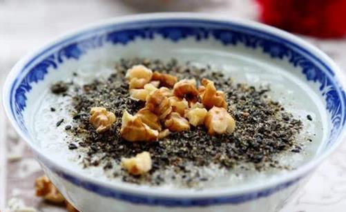 脫發吃什么好？教你三類脫發的食療方法