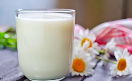 你對牛奶不耐受嗎?如何解決乳糖不耐受