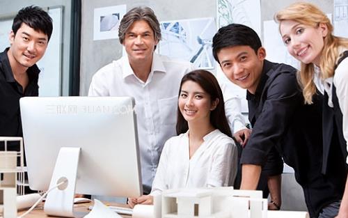 職場白領失寵年齡提前