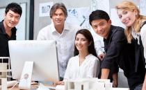 職場白領失寵年齡提前