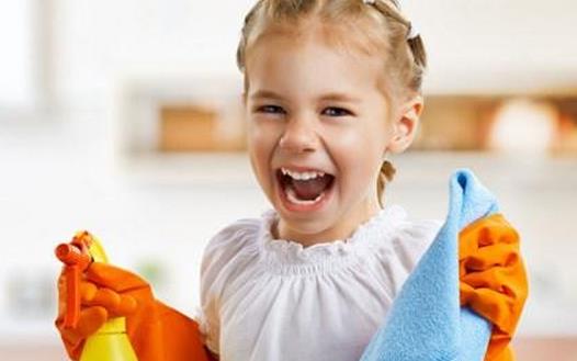 女兒“夾腿” 爸媽怎么應對?