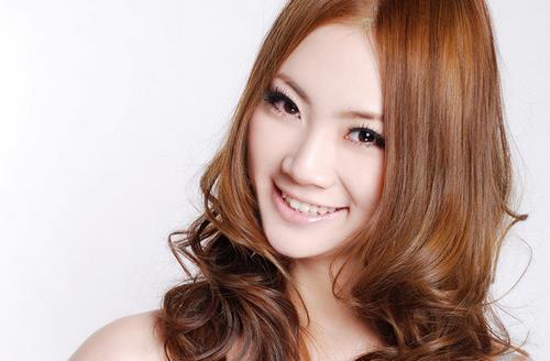 頭發燙染后怎么護理