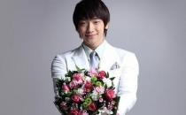 男明星教男士如何護膚