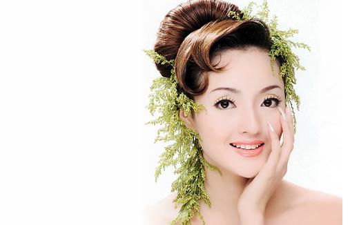 急速補妝拯救精致妝容