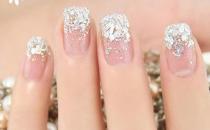 指甲油的正確涂法 做好美妝基礎功課