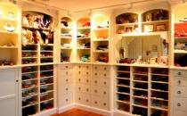 如何穿高跟鞋腳才不會痛？