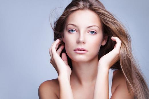 毛發(fā)移植 讓你遠離脫發(fā)煩惱