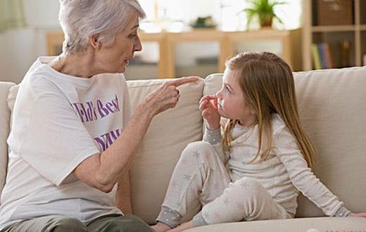 老人嘮叨是病，癥結何在