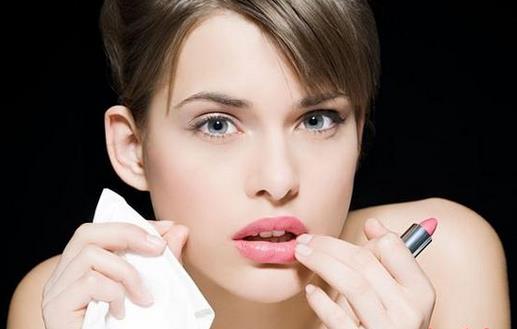 護好美麗雙唇 唇妝錦上添花