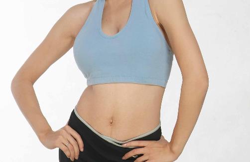 堅持運動纖細腰部效果明顯