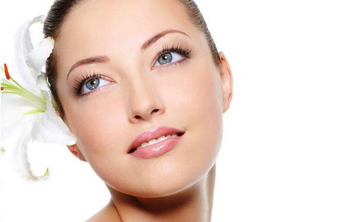 美容強效武器:彩光嫩膚